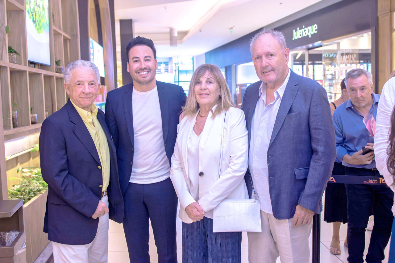 Cóctel de Fin de Año con los Protagonistas revista Central 2025